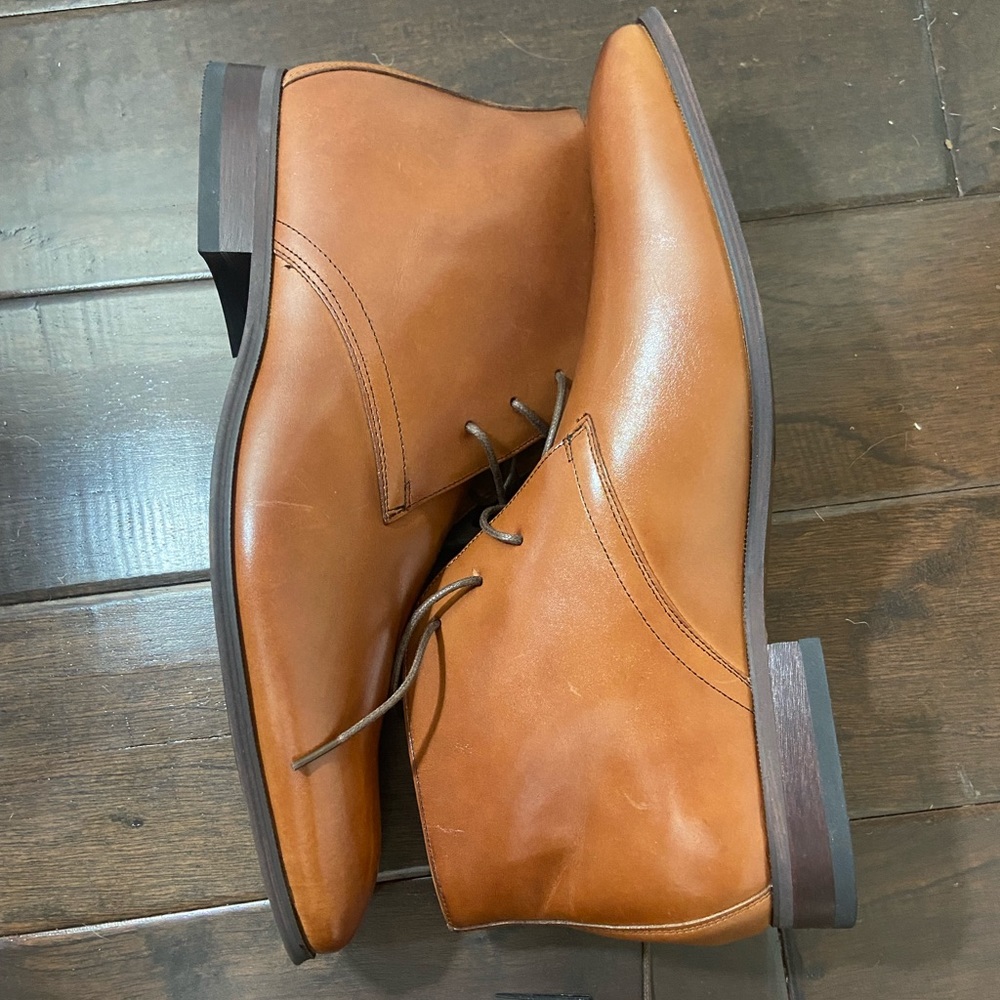 BRAND NEW Mens Florsheim Boots